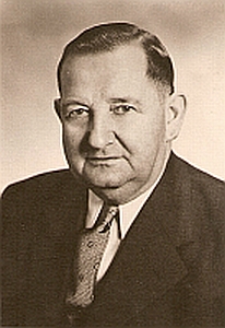 Bad Sachsas Bürgermeister und späterer Stadtdirektor Willi Müller, Aufnahme 1960 (http://de.wikipedia.org Willi Müller Bad Sachsa)